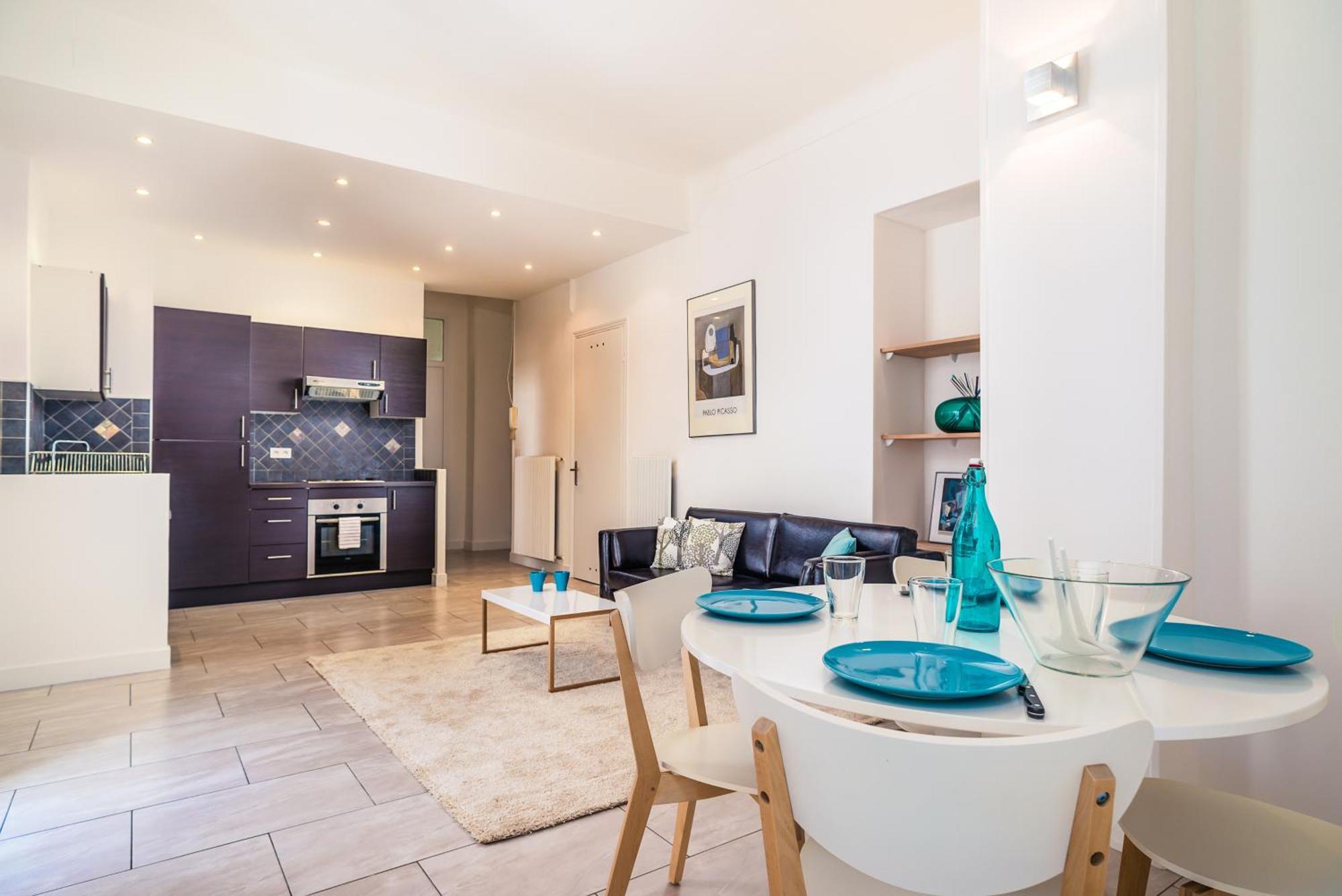 Modern 2-Bedroom City Center Apartment Nice Luaran gambar